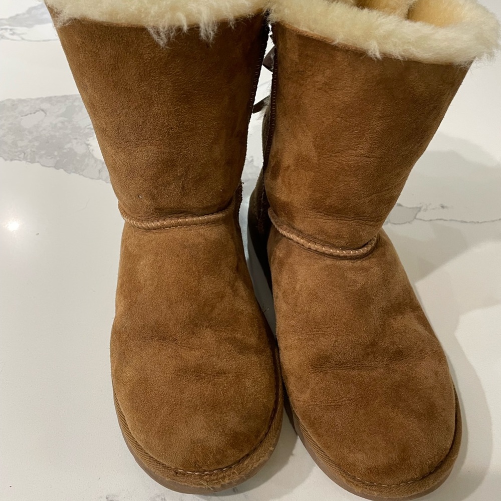 Ugg Bailey Boots size 5